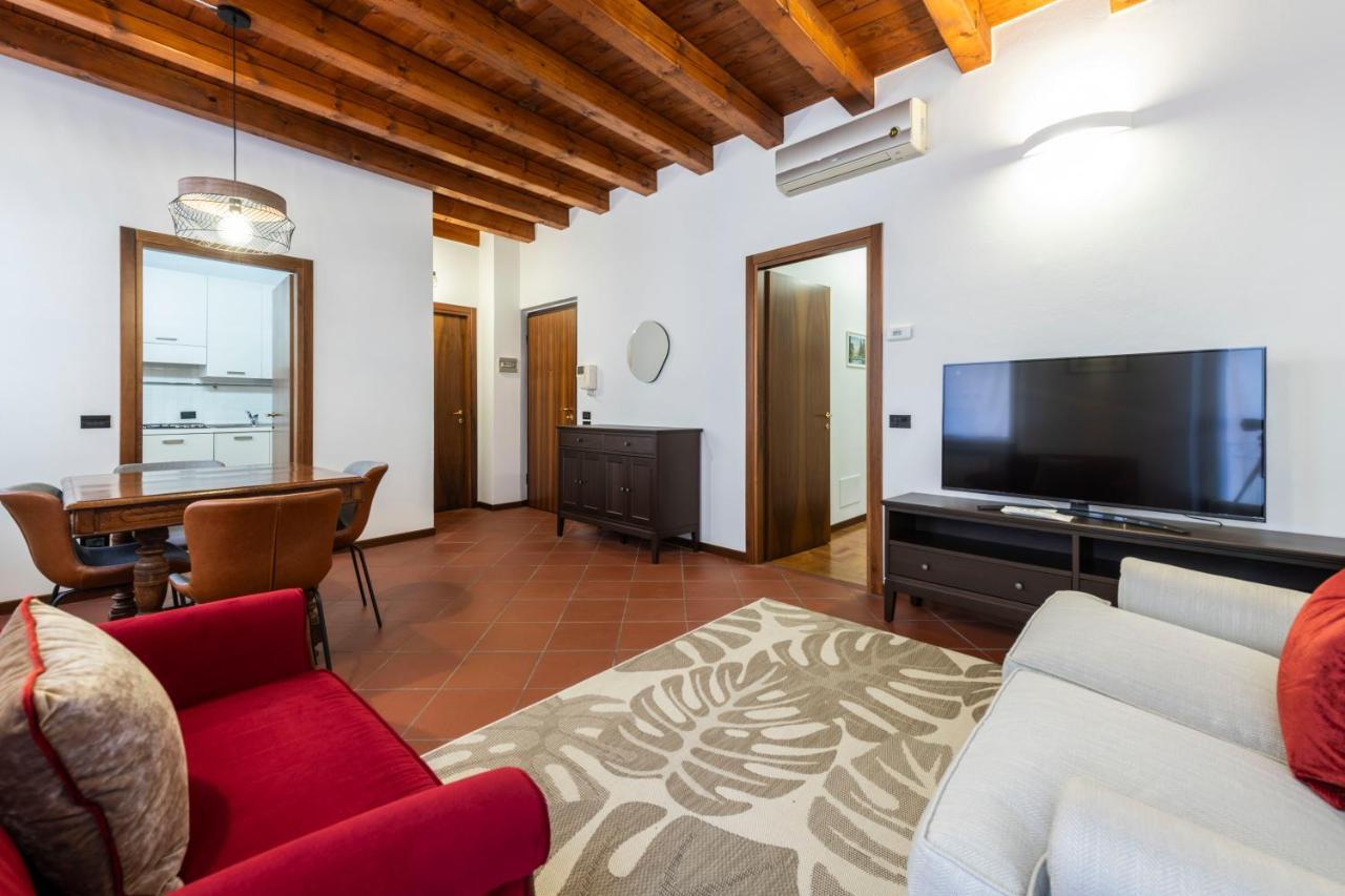 Amanti Apartment In เวโรนา ภายนอก รูปภาพ